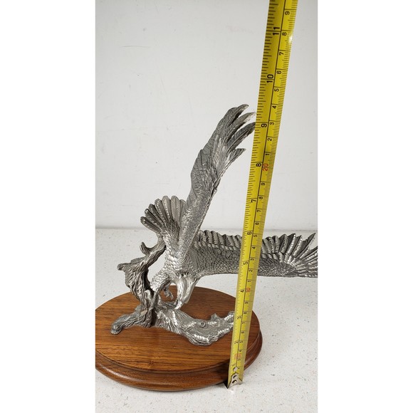 MASTERWORKS PEWTER EAGLE Limited Edition  Fine Wood Base Landing #898-/2300 - Picture 8 of 10